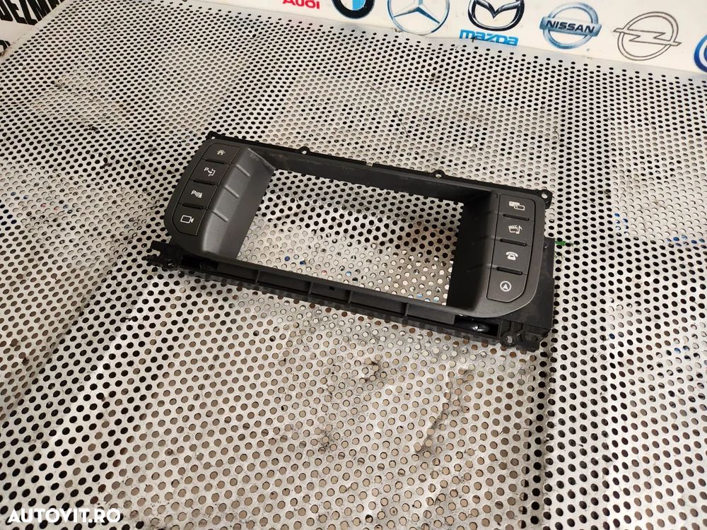 Rama Navigatie Butoane Consola Range Rover Evoque Cod GJ32-19F211-HB An 2011-2012-2013-2014-2015-2016-2018-2019-2020 Original - Dezmembrari Arad - 2