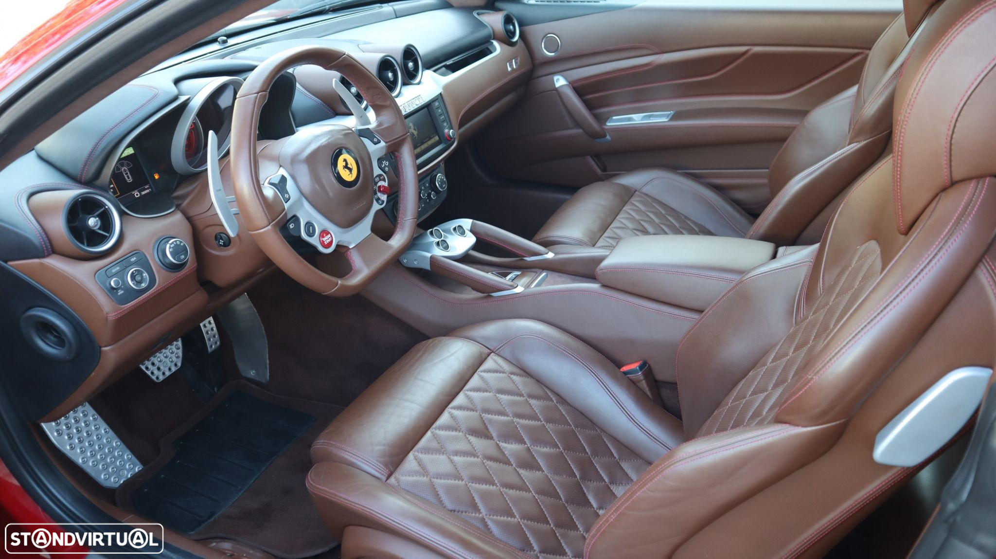 Ferrari FF - 15