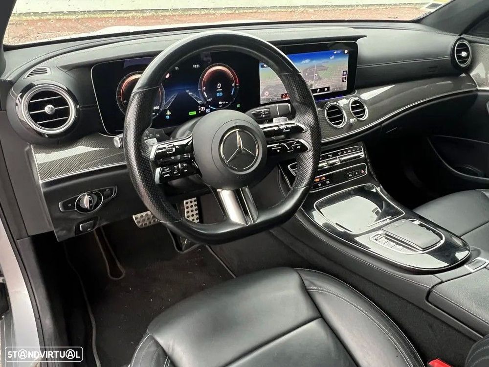 Mercedes-Benz E 300 de AMG Line - 2