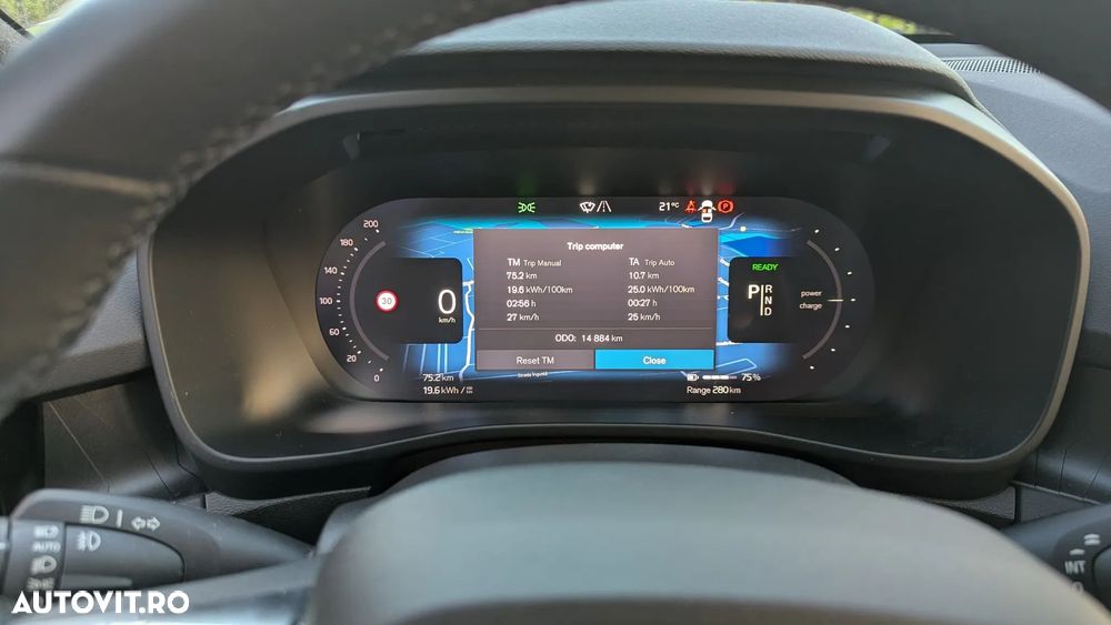 Volvo XC 40 Recharge Twin Motor AWD Ultimate - 5