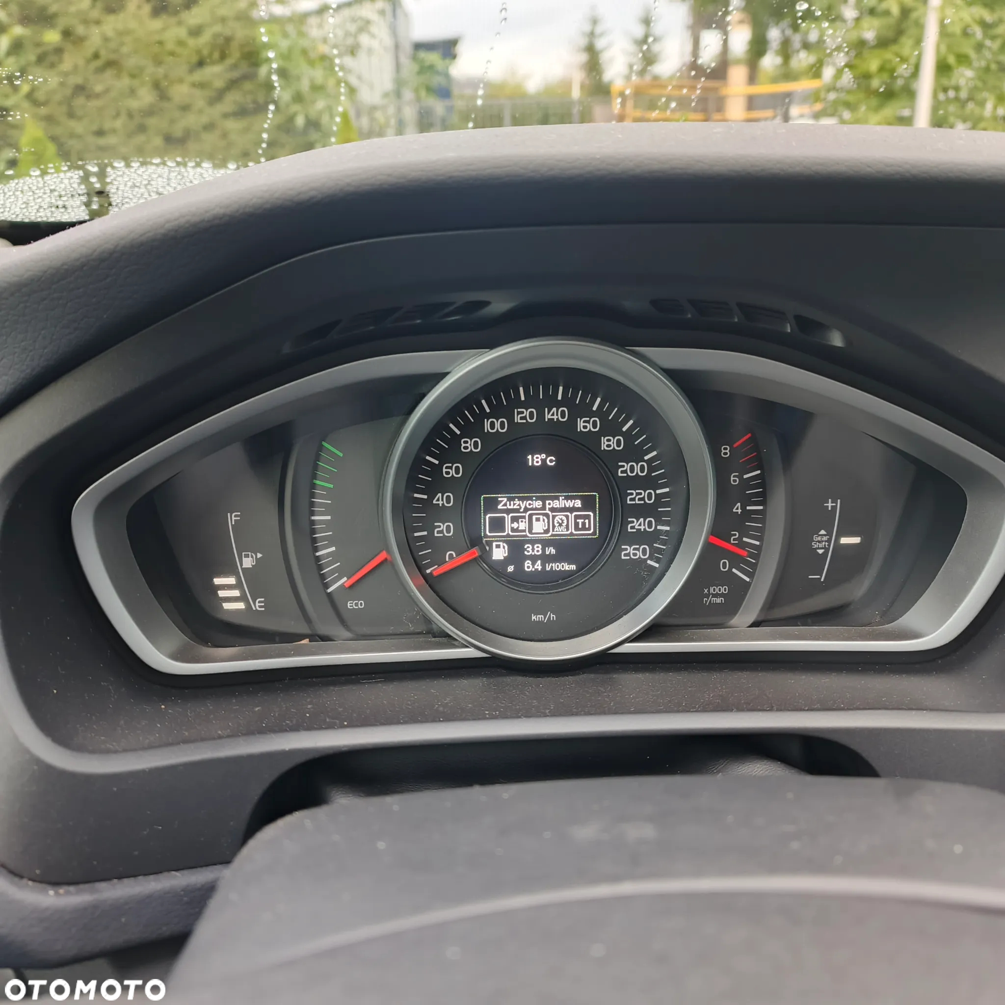 Volvo V40 - 9