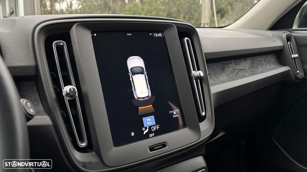 Volvo XC 40 1.5 T2 Momentum Core - 13