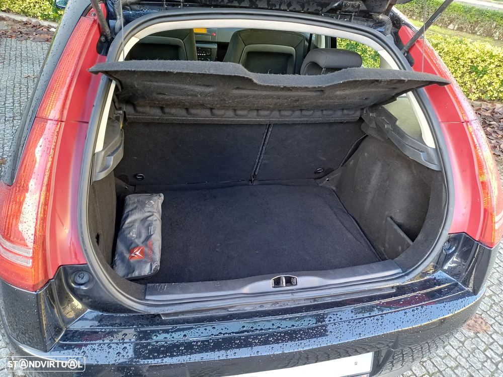 Citroën C4 1.6 HDi Exclusive - 8