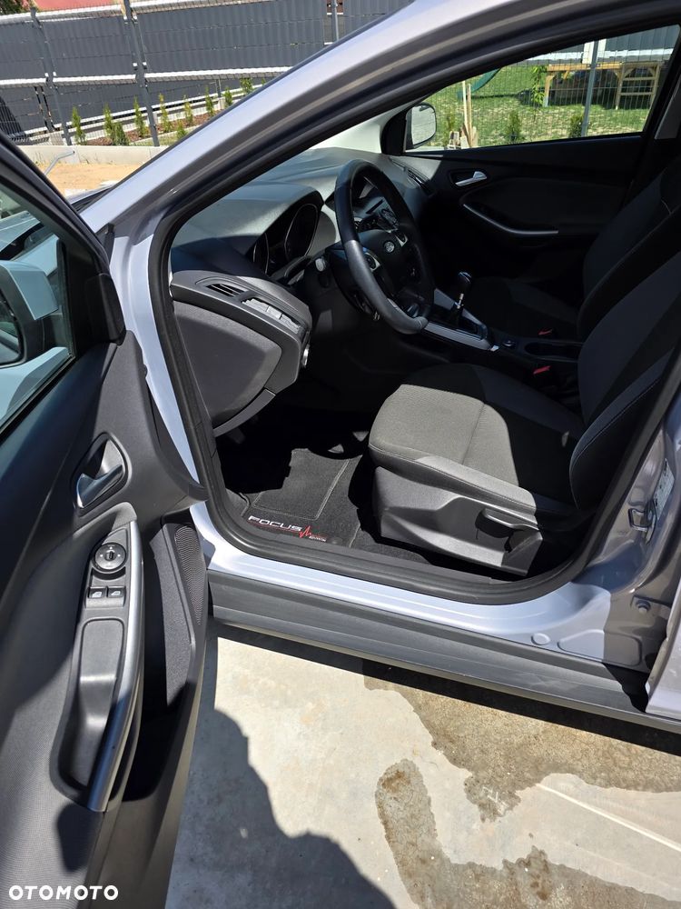 Ford Focus 1.6 TDCi Trend - 11