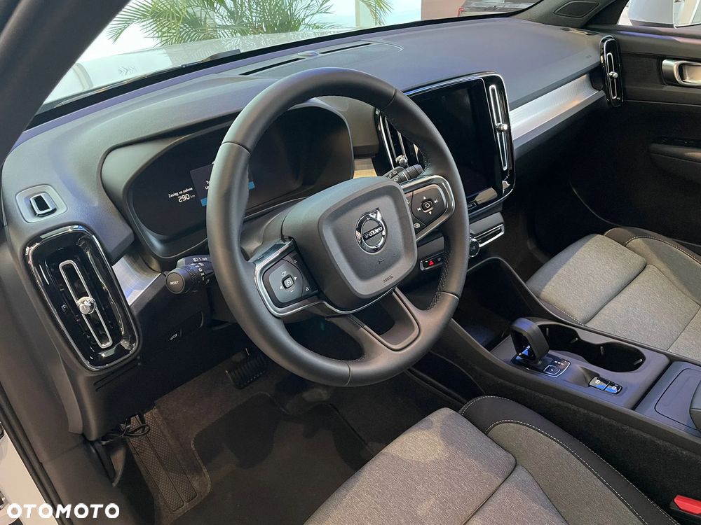 Volvo XC 40 B3 Core - 9