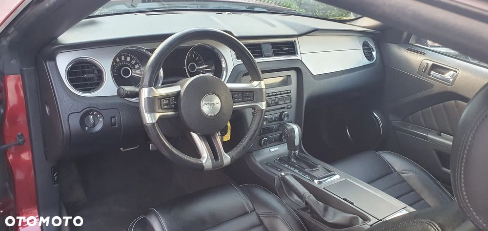 Ford Mustang 3.7 V6 Premium - 5