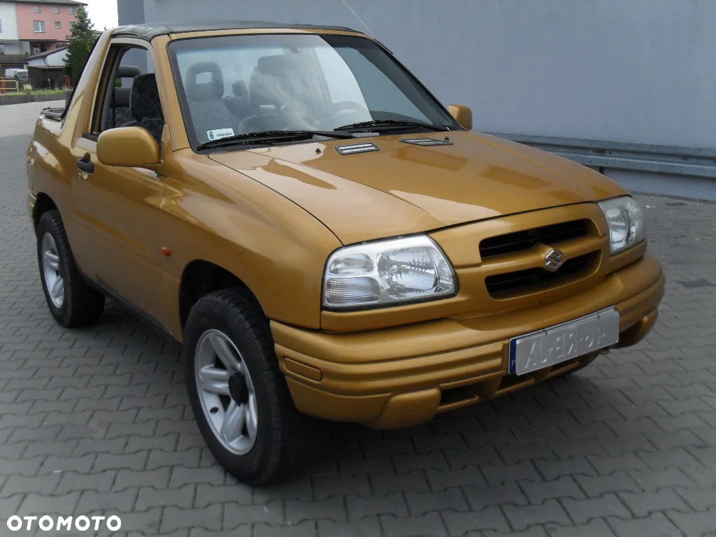 Suzuki Grand Vitara 2.0 - 19