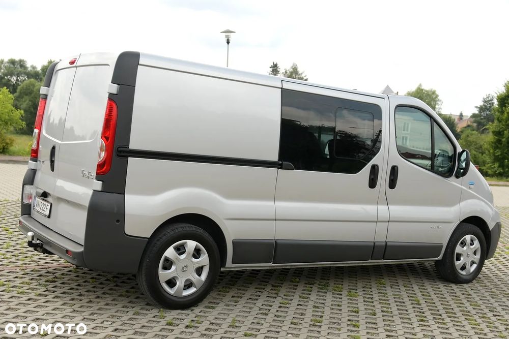 Renault Trafic - 8