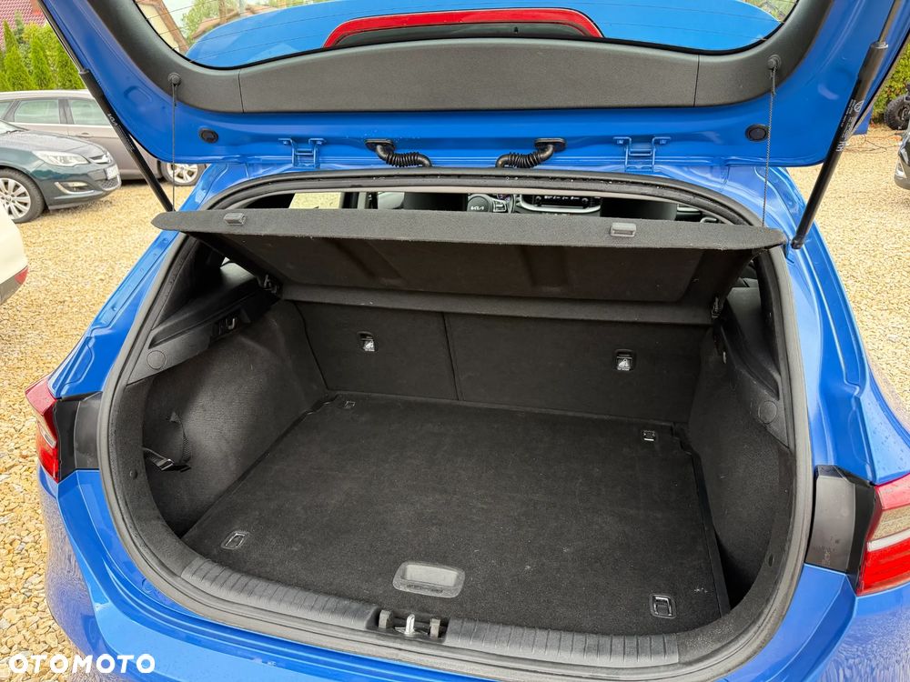 Kia Ceed 1.5 T-GDI L - 11
