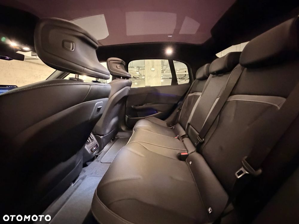 BMW i3 50 xDrive 113.4kWh - 10