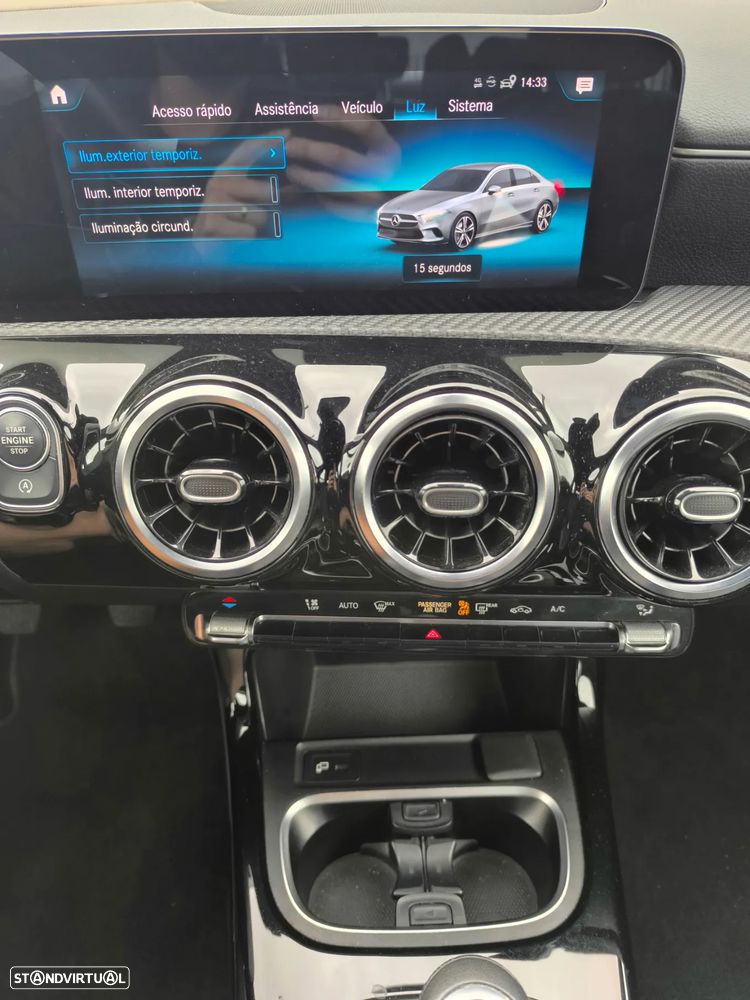 Mercedes-Benz A 180 Limousine d Progressive - 25