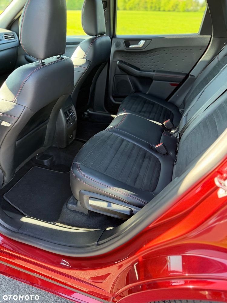 Ford Kuga - 18