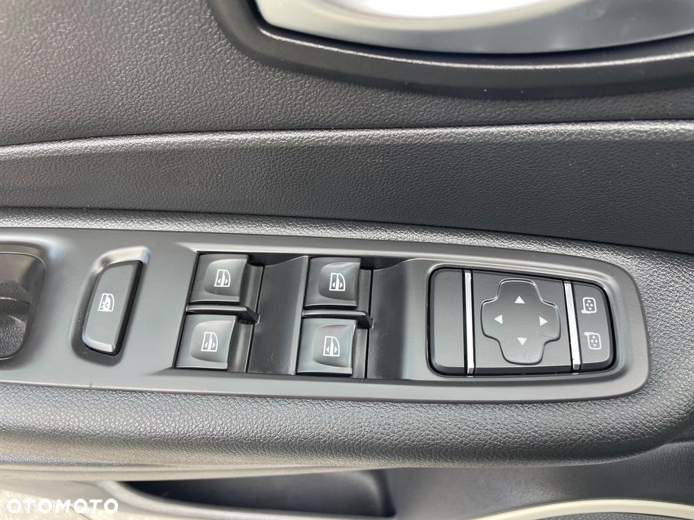 Renault Captur (ENERGY) TCe 90 LIMITED - 21