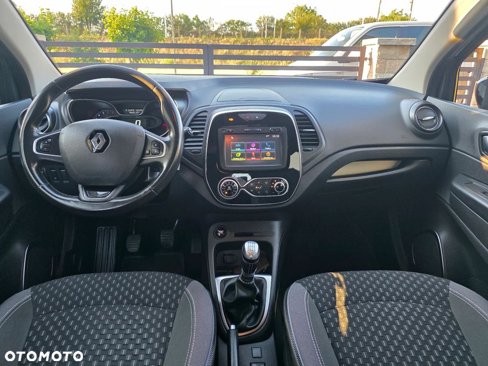 Renault Captur - 18