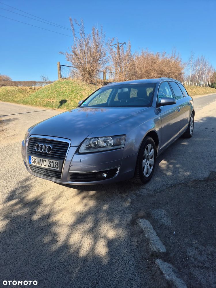 Audi A6 Avant - 1