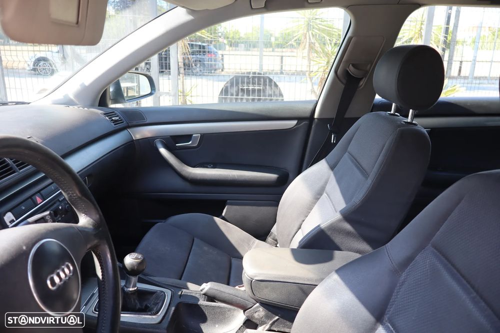 Audi A4 Avant 1.9 TDI m6 - 13