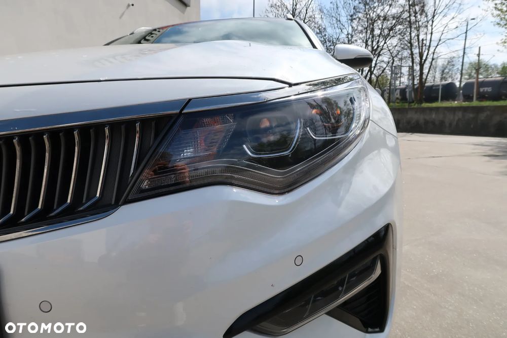 Kia Optima 1.6 T-GDI L DCT - 1