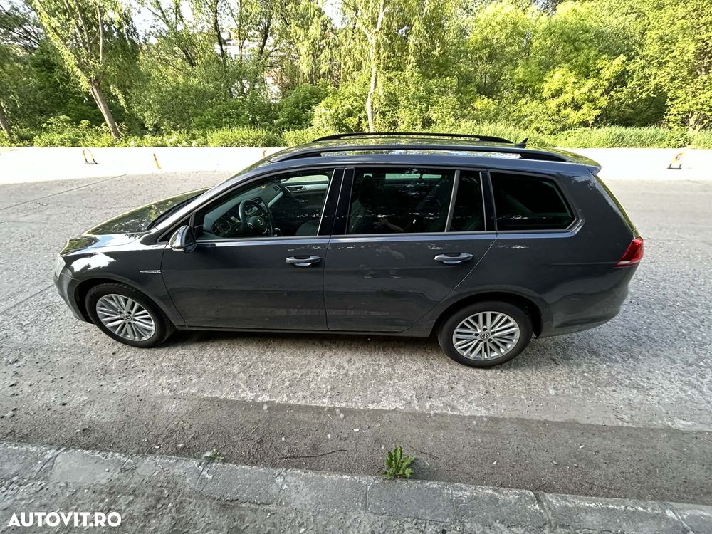 Volkswagen Golf 1.6 TDI BlueMotion Technology DSG Cup - 5