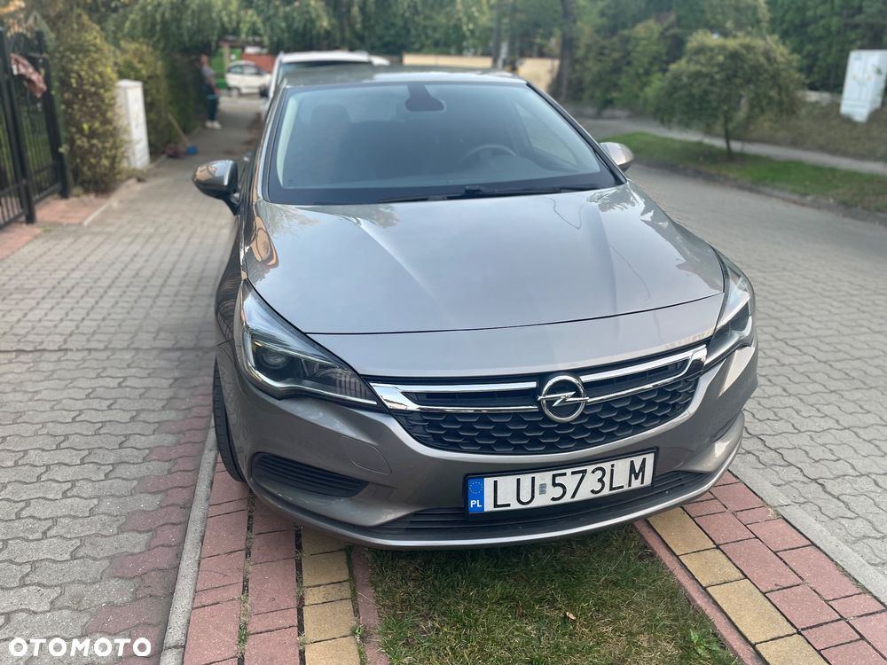 Opel Astra 1.6 CDTI Elite - 1