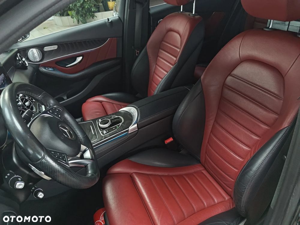 Mercedes-Benz GLC 220 d 4-Matic - 17