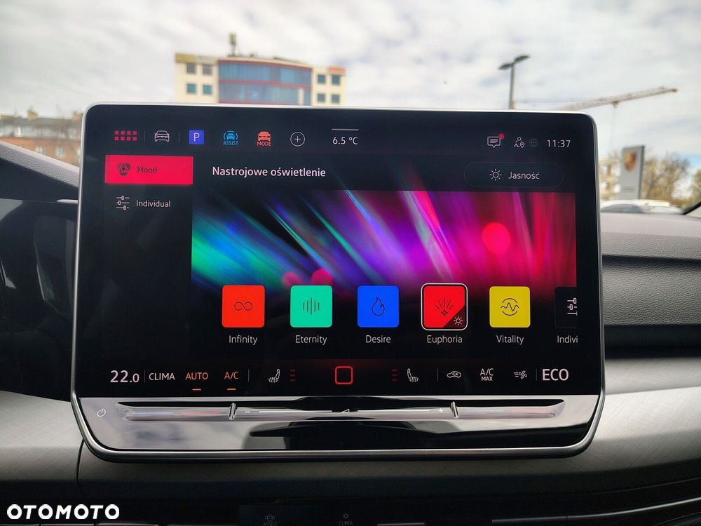 Volkswagen Golf - 20