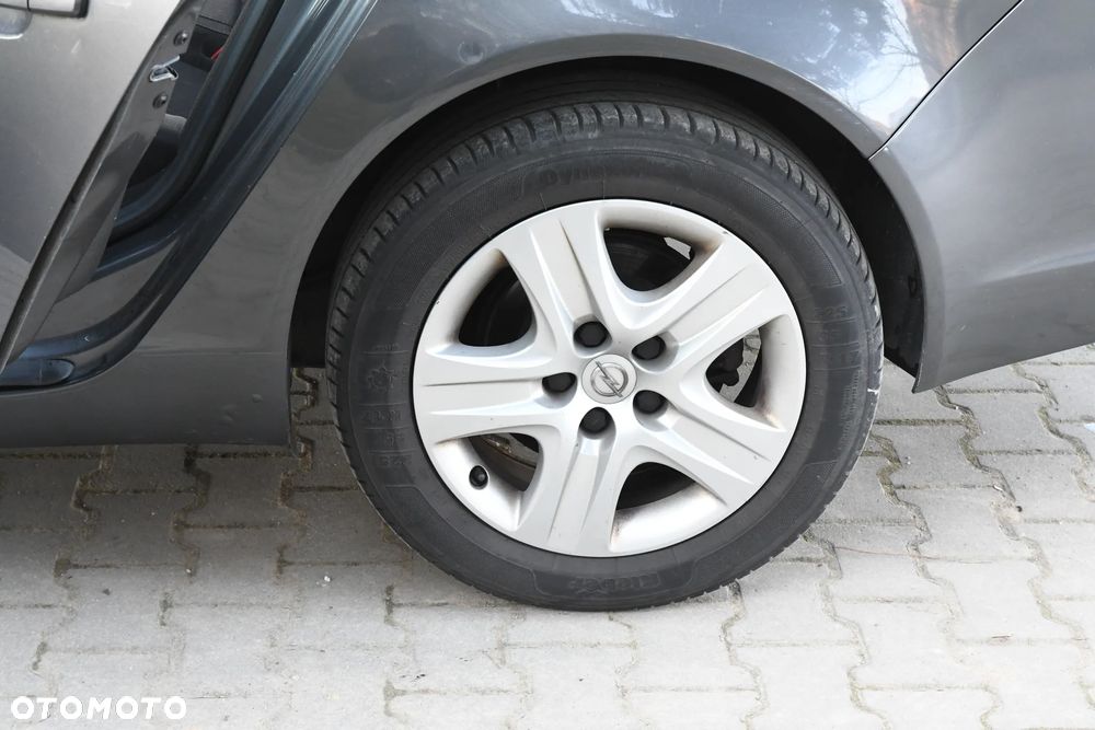 Opel Insignia 2.0 CDTI - 5
