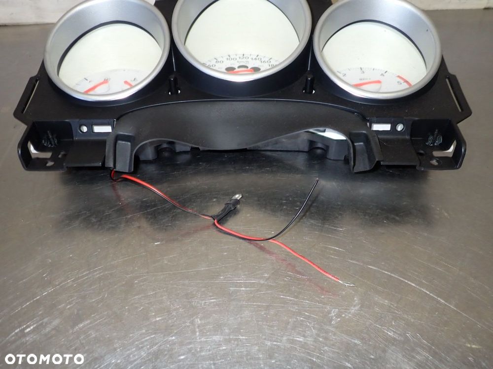 LICZNIK DODGE CALIBER 0YD471DVAB P68026901AB - 3