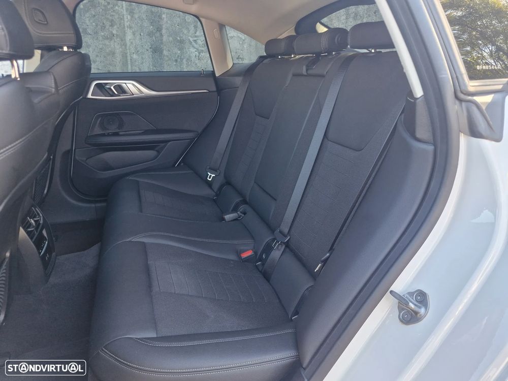 BMW i4 - 27