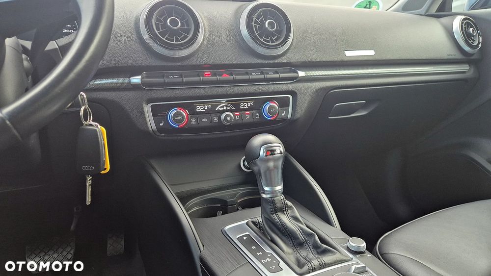 Audi A3 Sportback 1.6 TDI Sport S tronic - 15