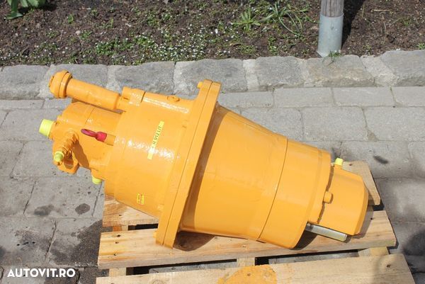 De vanzare reductor de rotire liebherr r912 - second-hand - 1