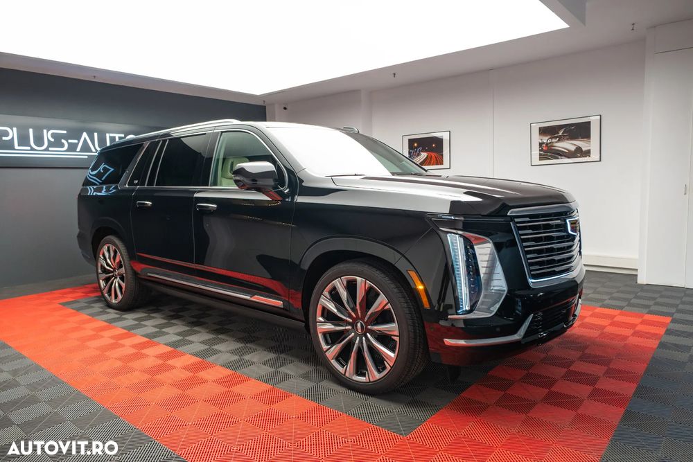 Cadillac Escalade - 1
