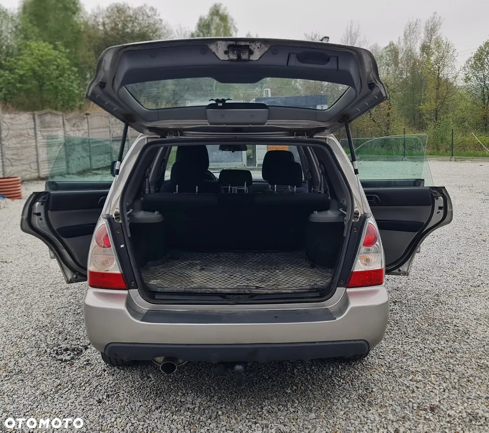 Subaru Forester 2.0 X - 14