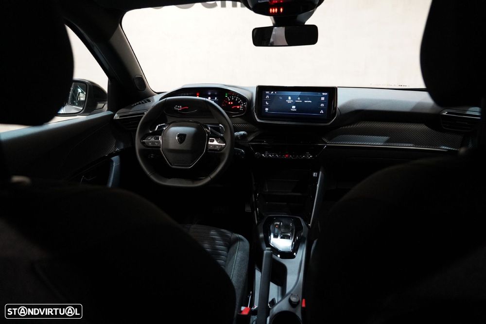 Peugeot 2008 1.5 BlueHDi Active EAT8 - 17