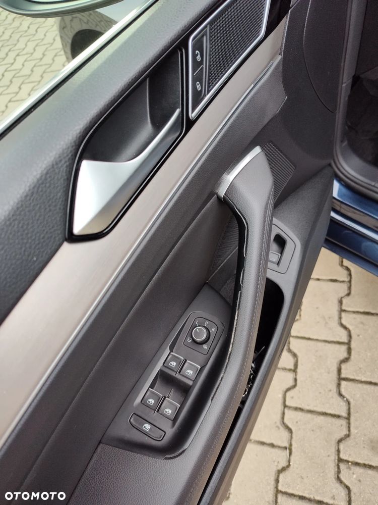Volkswagen Passat 1.8 TSI BMT Highline DSG - 30