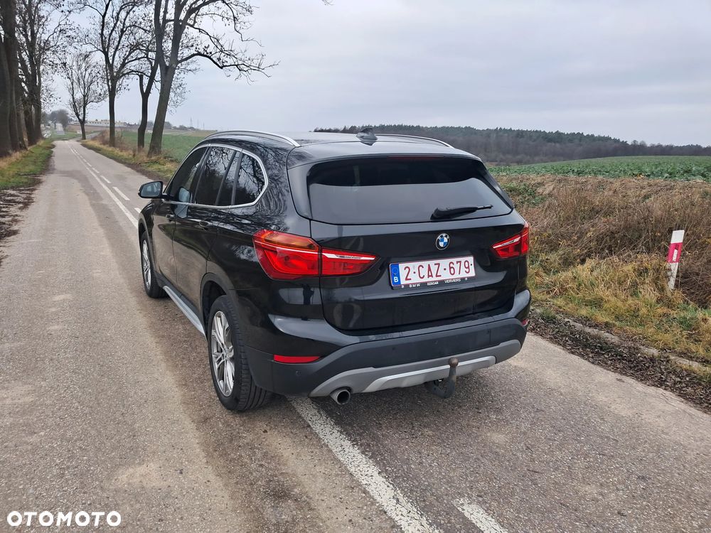 BMW X1 sDrive18d Sport Line - 5