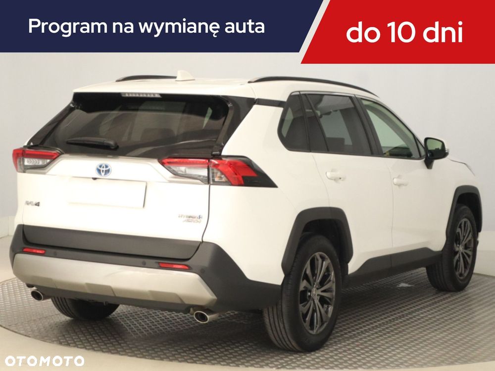 Toyota RAV4 - 7