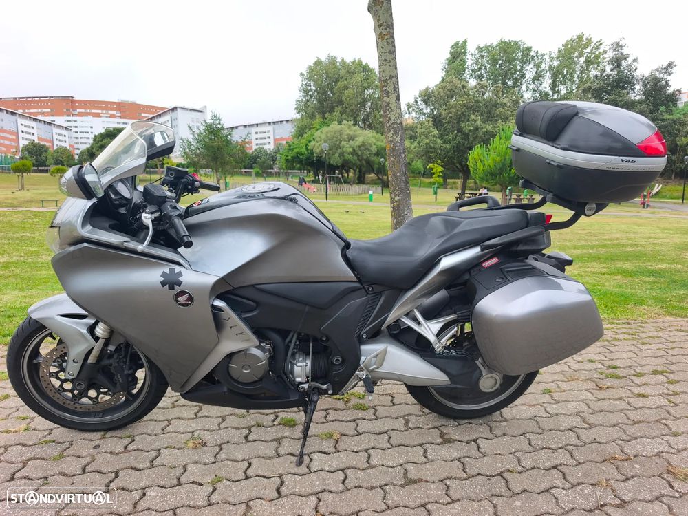 Honda VFR 1200 - 1