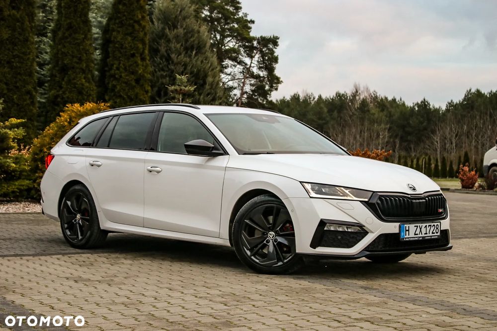 Skoda Octavia 2.0 TDI DSG 4x4 RS Plus - 11