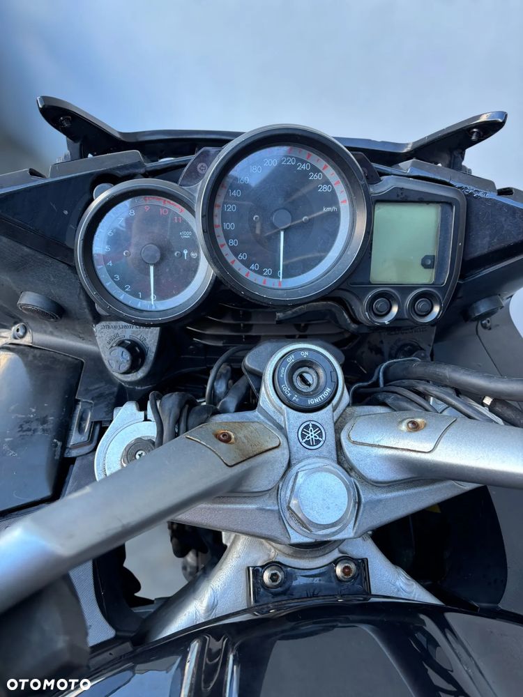 Yamaha FJR - 18