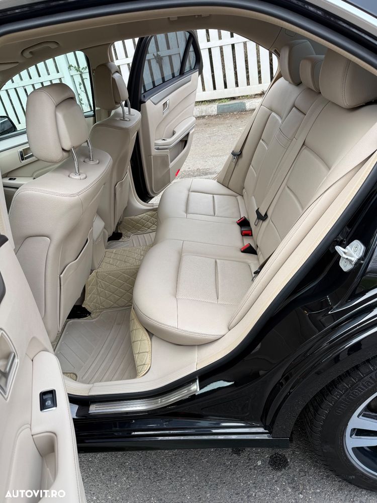 Mercedes-Benz E 250 BlueTEC 4MATIC - 11