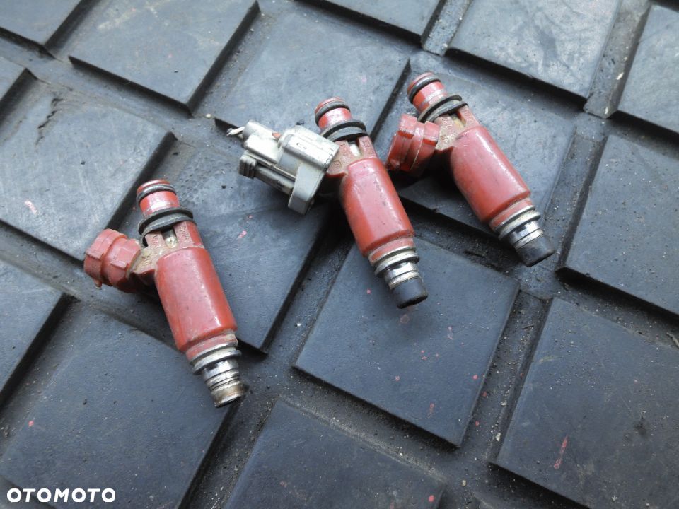 4X WTRYSKIWACZ LISTWA SUZUKI WAGON R+ II 1.3 B - 1