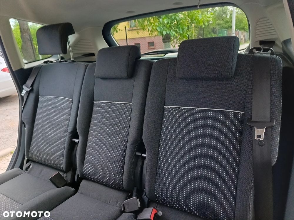 Ford C-MAX - 32