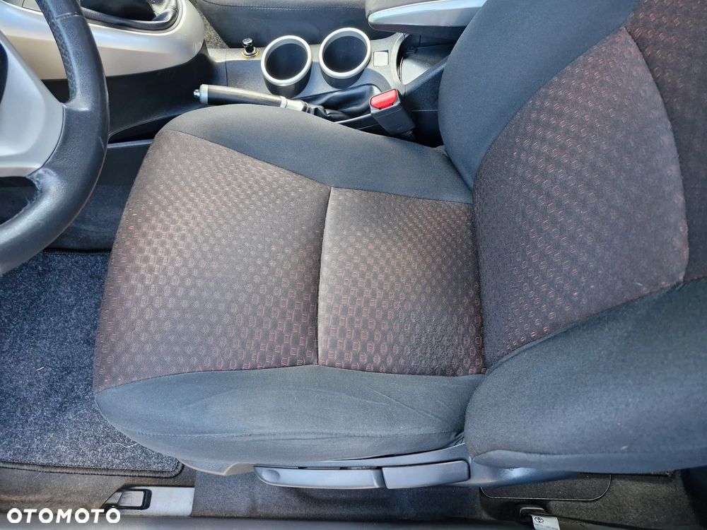 Toyota Verso 1.8 Sol EU5 - 24