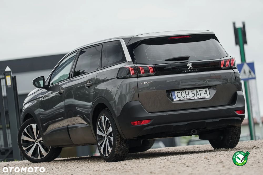 Peugeot 5008 - 3