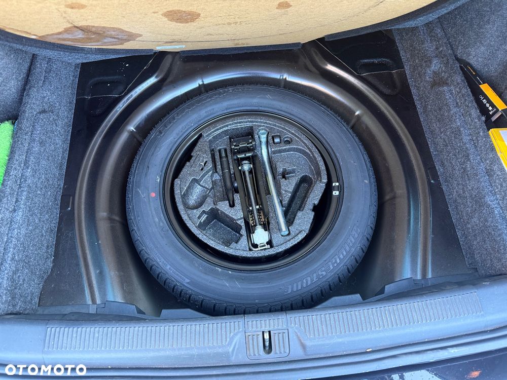 Skoda Octavia 1.8 TSI Laurin & Klement - 14