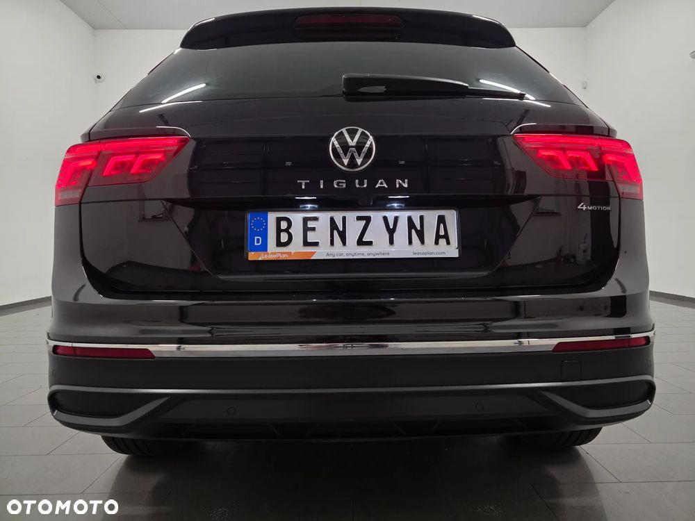 Volkswagen Tiguan 2.0 TSI 4Mot Elegance DSG - 37