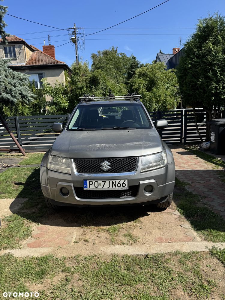 Suzuki Grand Vitara - 2