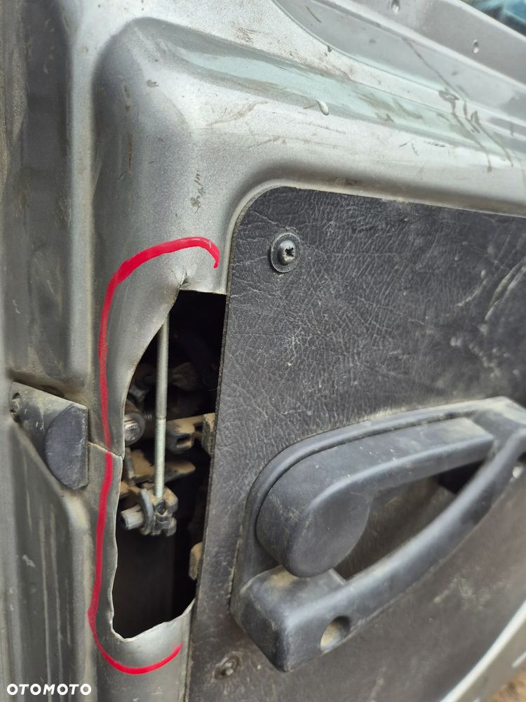 Drzwi lewy tył Fiat Doblo I - 4