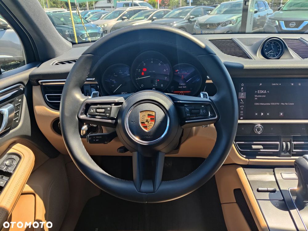 Porsche Macan Standard - 8