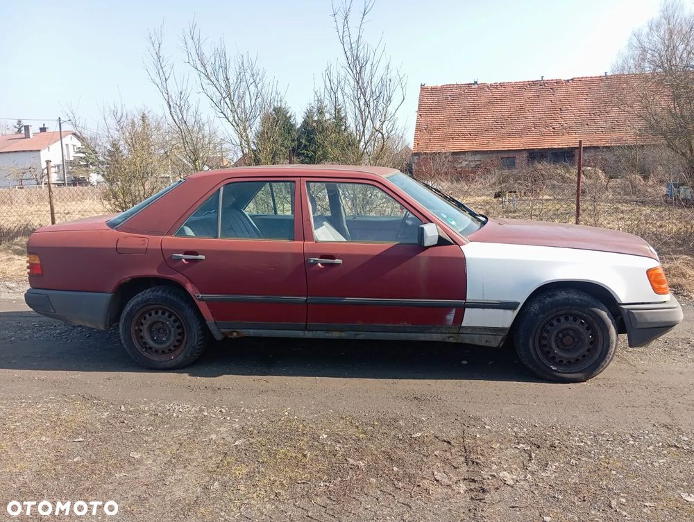 Mercedes-Benz W124 (1984-1993) - 1